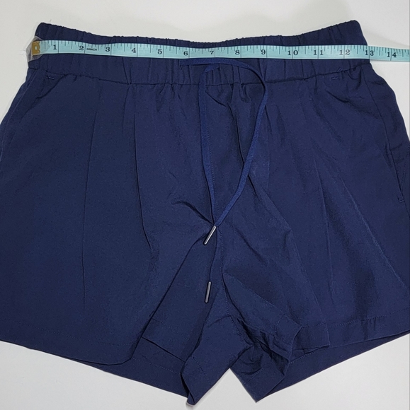 Halara High Waisted  Drawstring Ruched Side Pocket Casual Shorts / Size XS - Picture 5 of 13